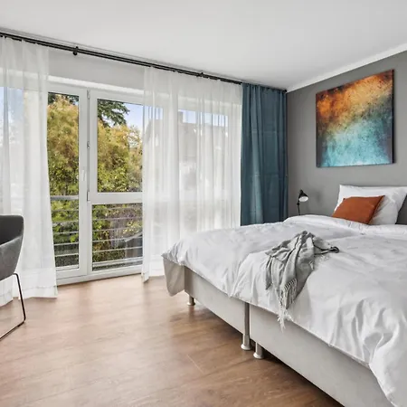 Charmantes Stadthaus, Parkplaetze, Garten Holiday home