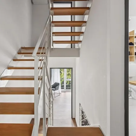 Charmantes Stadthaus, Parkplaetze, Garten Holiday home